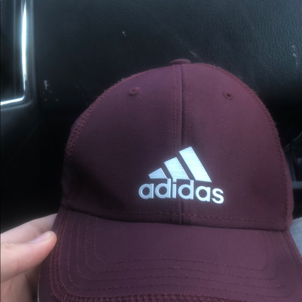 Adidas maroon hat